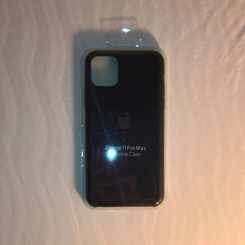 iPhone 11 Black Case